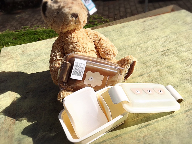 雑貨店スタッフ一押しアイテム】ふんわりタッチのくまさん????がかわいい”モコモカ”ランチグッズ♪ | ふくおかナビ