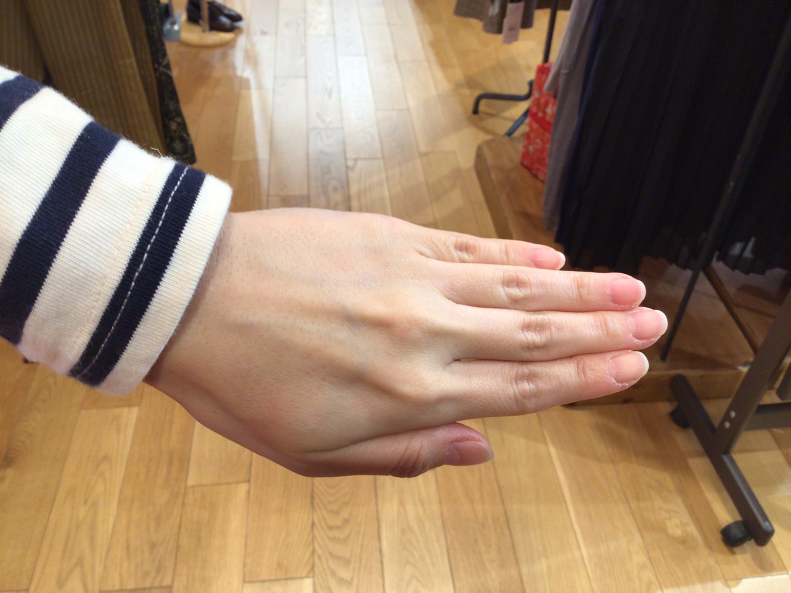 雑貨店スタッフ一押しアイテム シワのない指美人 白ゆび姫 ハンドクリーム ふくおかナビ