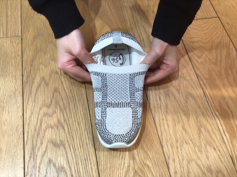 雑貨店ハウズスタッフ一押しアイテム 個性的で楽チン スポーティーなカジュアルシューズgomugomu ふくおかナビ 雑貨店ハウズスタッフ一押しアイテム 個性的で楽チン スポーティーなカジュアルシューズgomugomu ふくおかナビ