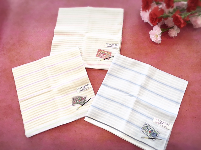 B14 リバティ　ガーゼハンカチ　15×15 B14 リバティ ガーゼハンカチ 15×15 J106679119 最 安値 価格