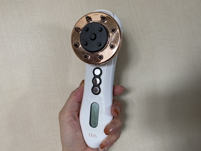 即効果！頭皮・髪をの為の美顔器【エステッド】 │ how's -株式